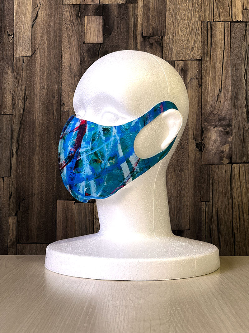 （静かな森 マスク）Itsuki Watanabe